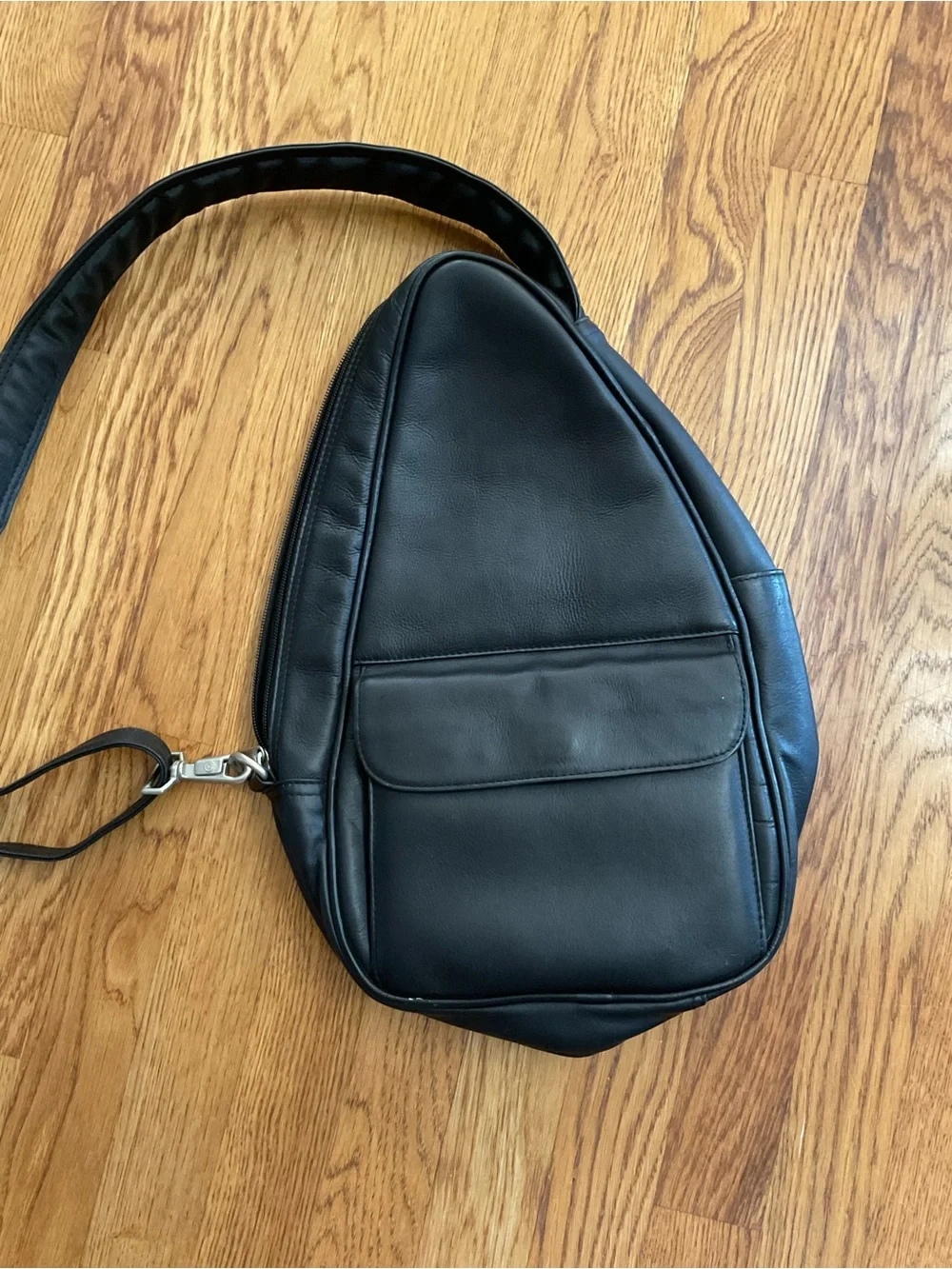 Beautiful Black Leather Sling Backpack - Unbranded. Size OS